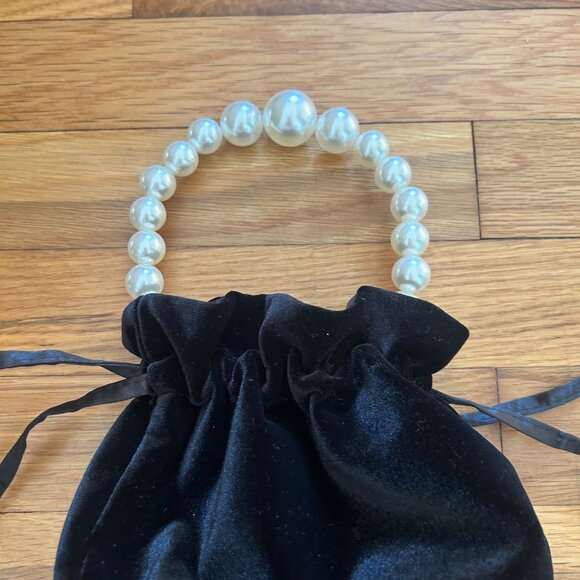 Black Velvet Drawstring Mini Purse With Pearl Handle & Satin Ribbon Accents - Picture 4 of 8